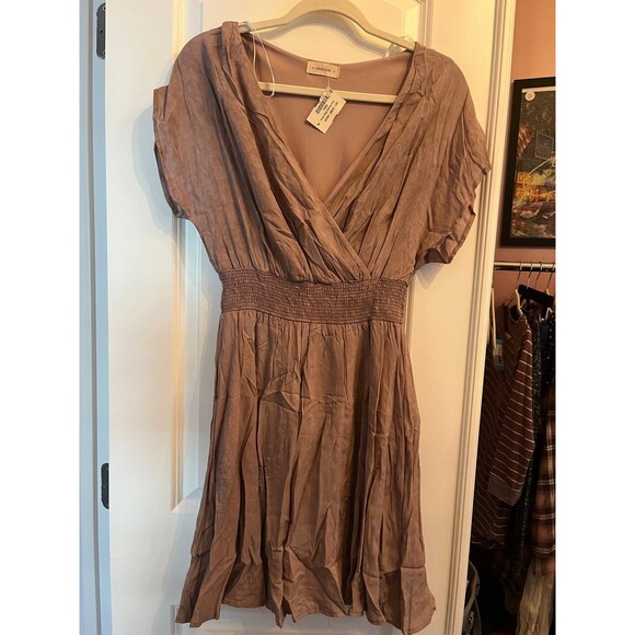 Boutique Dress Brand new - Picture 1 of 3